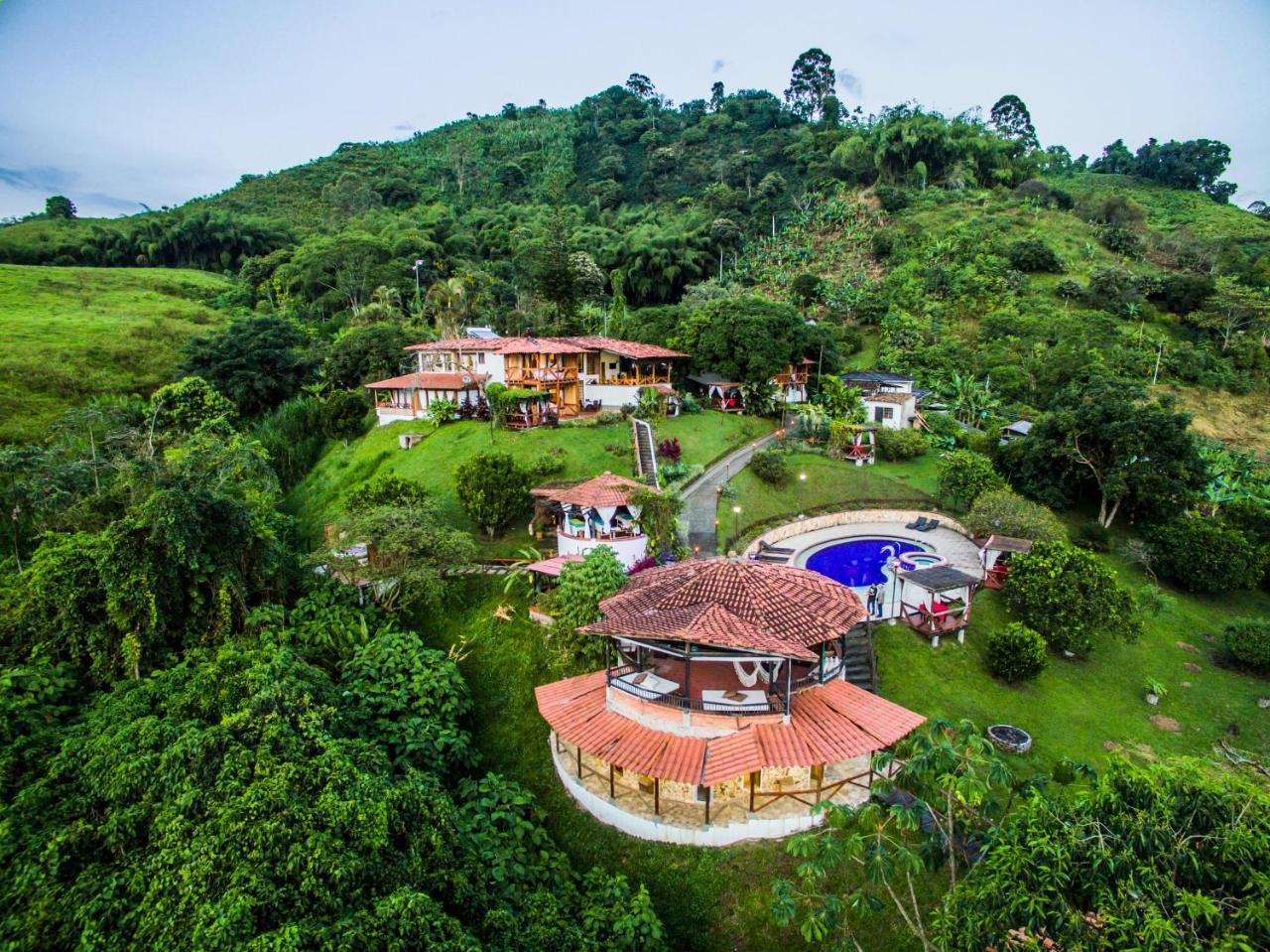 Hotel Spa La Colina Pereira Exterior foto